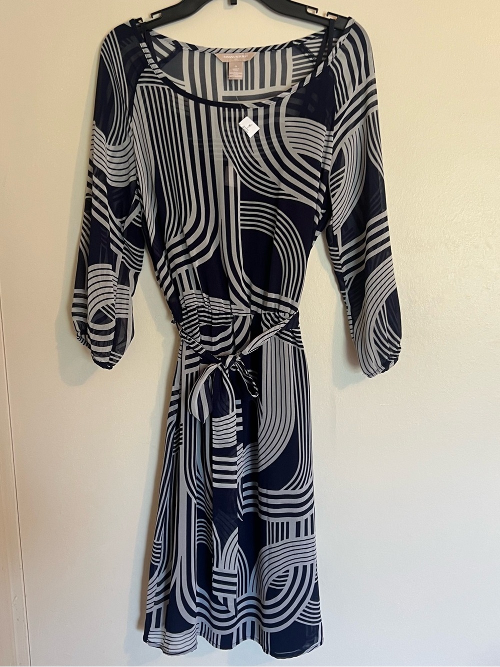 Banana Republic Navy and White Geometric Tie-Waist Long Sleeve Dress